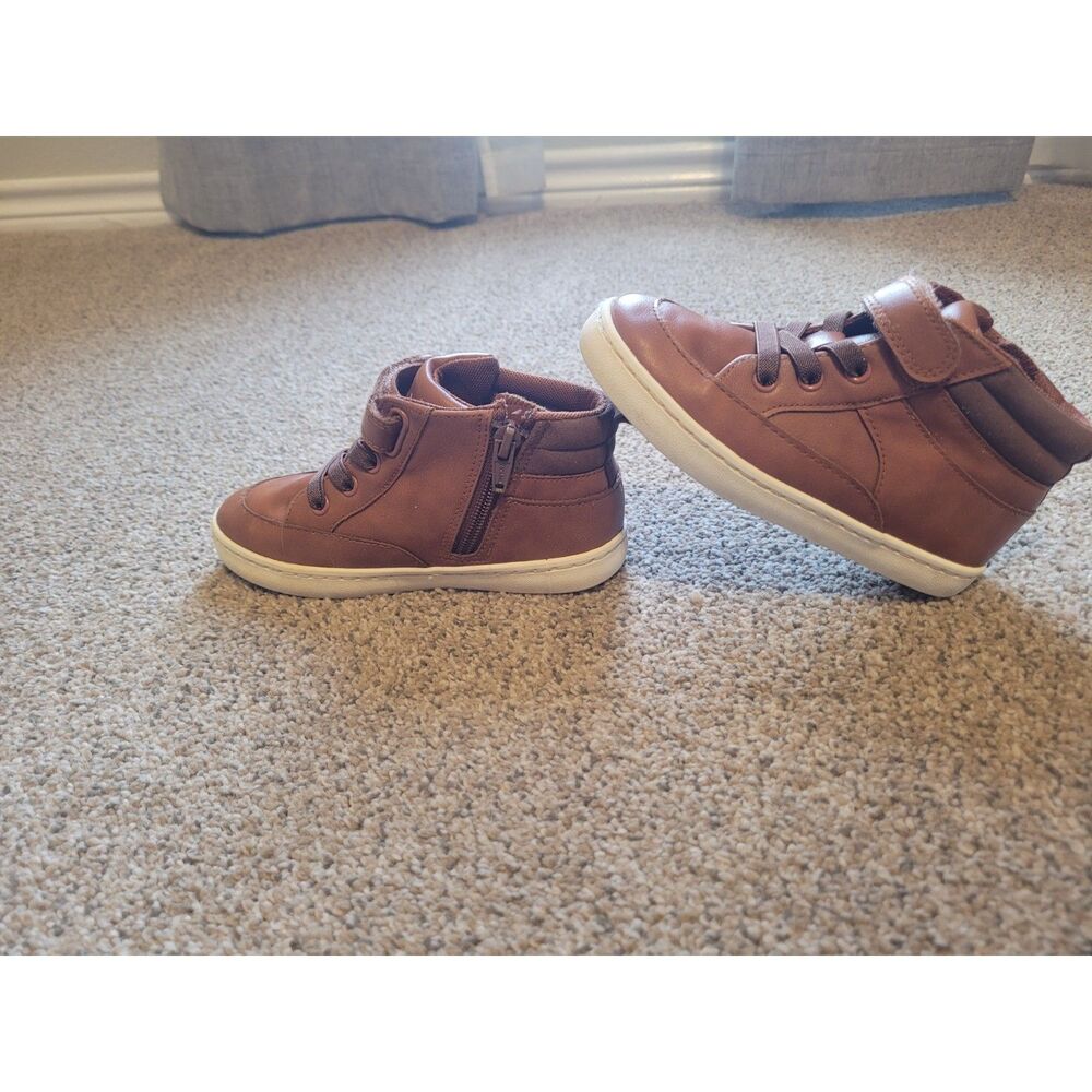 Cat & Jack Kids High Top Sneakers Size 11 Brown Faux Leather Zip Velcro Shoes